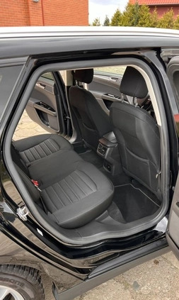 Ford Mondeo cena 72900 przebieg: 104000, rok produkcji 2018 z Lębork małe 277